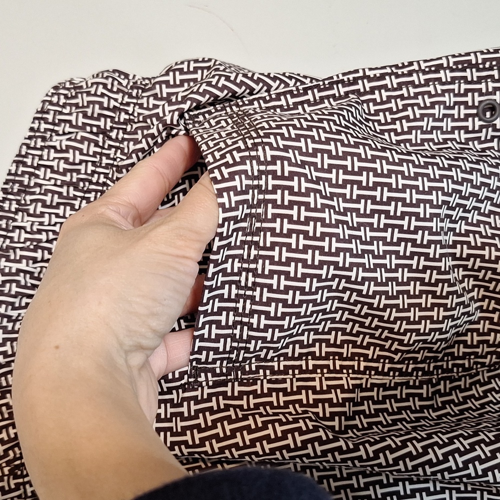 H&M Brown and White Patterned Swim Shorts - Picture 5 of 6